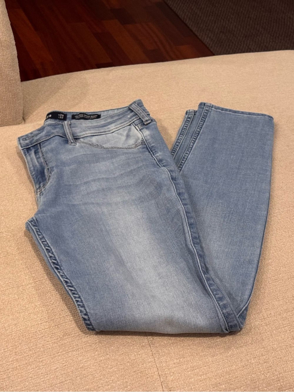 Hollister Women's Light Blue Skinny Jeans